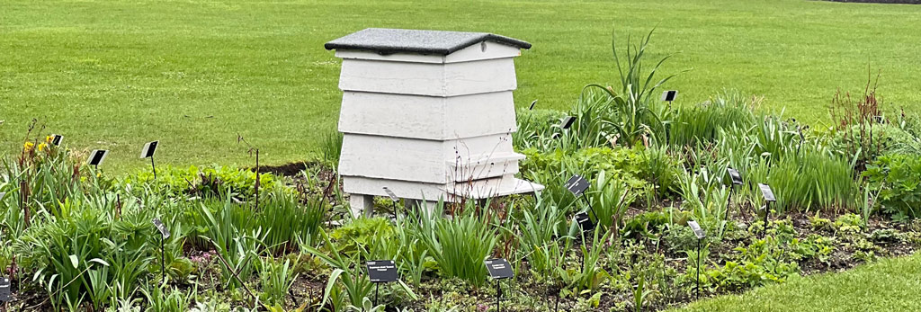 Residential beehive
